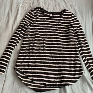 Old Navy Stripped Long Sleeve